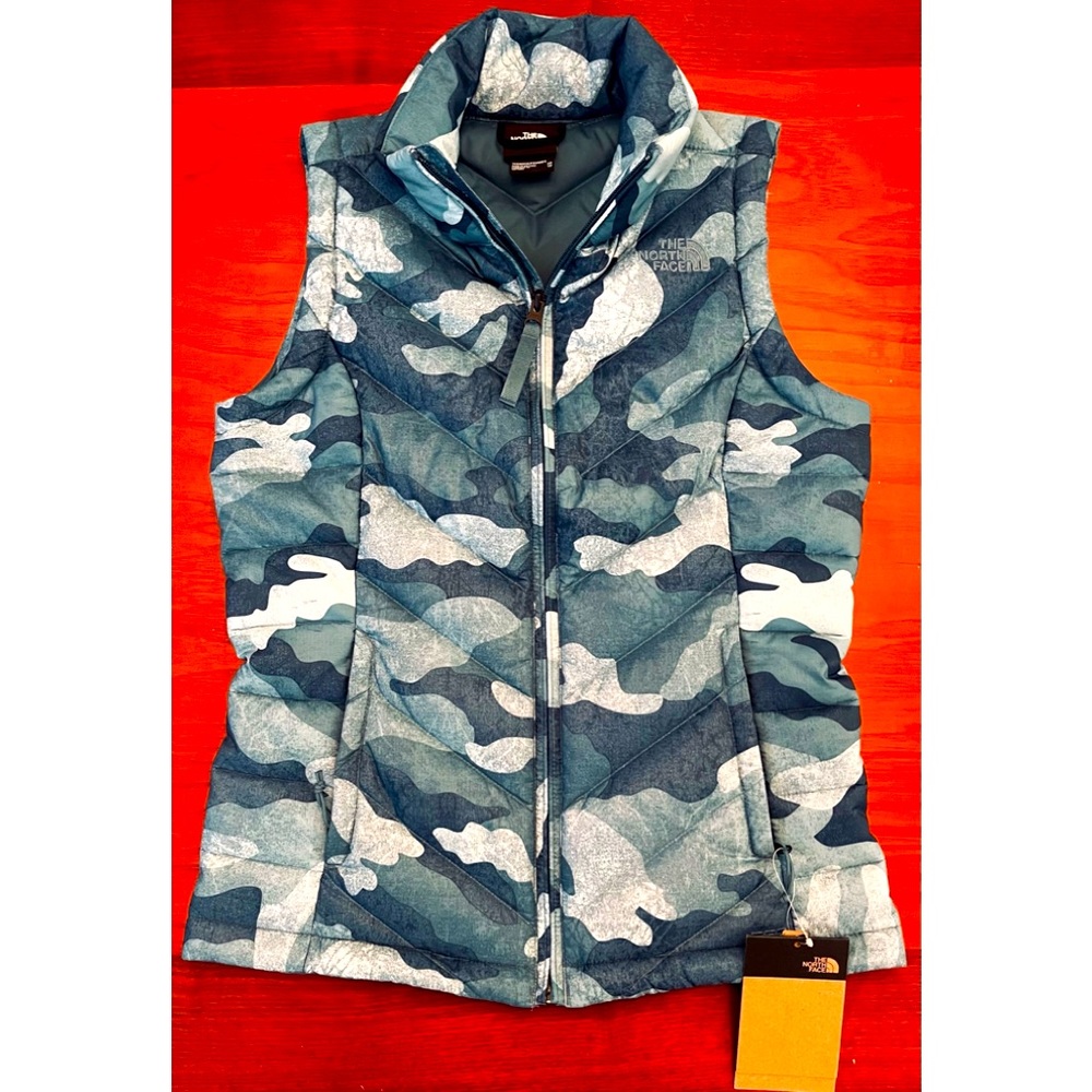 *Brand New(NWTs)North Face Alpz 2.0 Baby Frost in Woman’s X-Small - MSRP: $119.